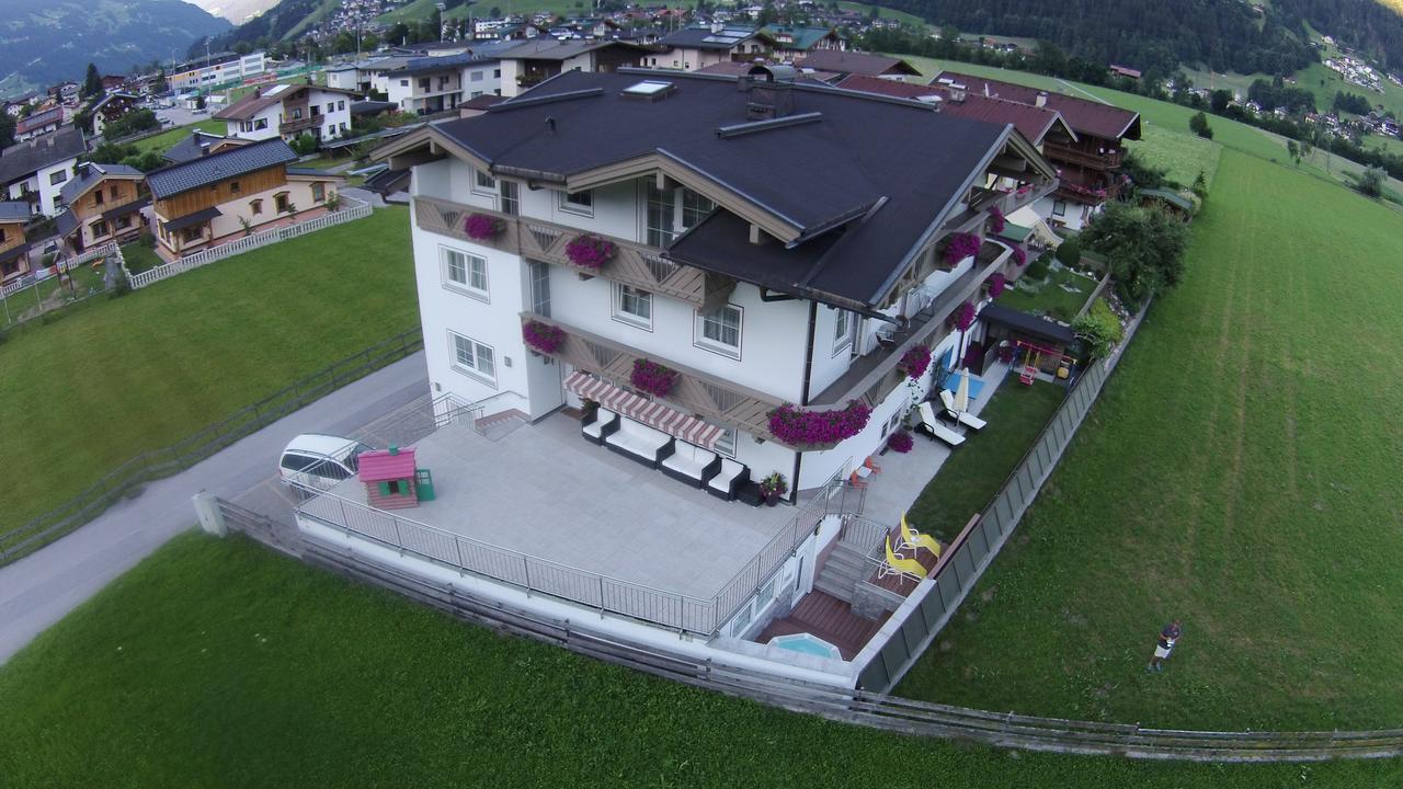 Appartements Olympia Майрхофен Экстерьер фото